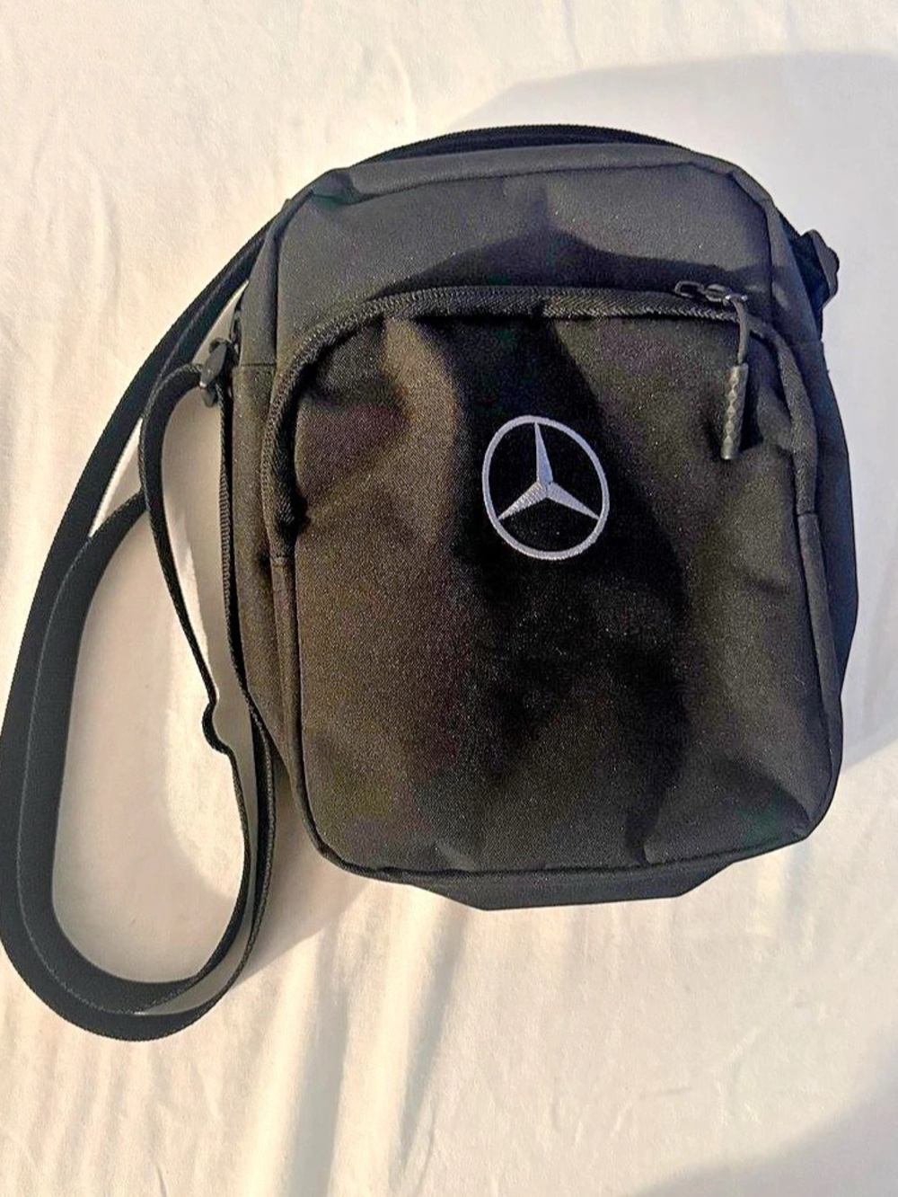 Mercedes-Benz Mercedes-AMG Petronas F1 Team Cross Body Bag Black